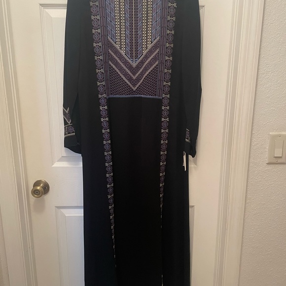 Brand new Middle East thoub - Picture 10 of 12